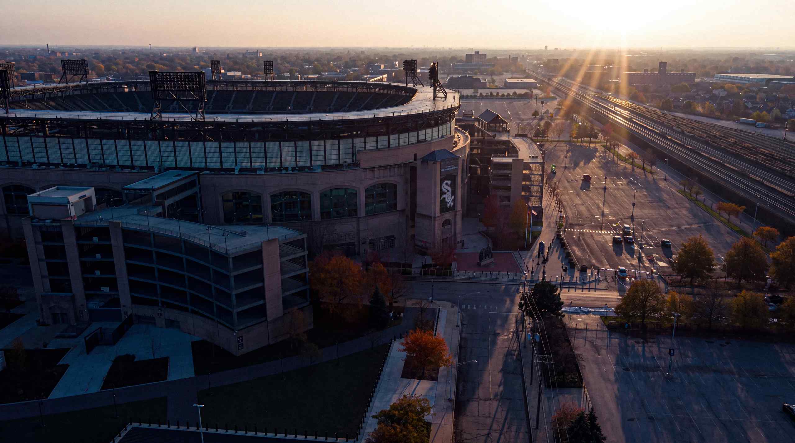 The home ballpark of the Chicago White Sox: Rate Field